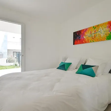 Appartement T2 Neuf A4 Rdj-piscine-acces Direct Plages Et Centre Village-