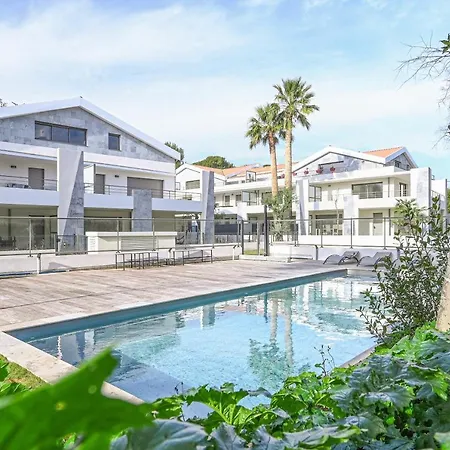 T2 Neuf A4 Rdj-piscine-acces Direct Plages Et Centre Village- *